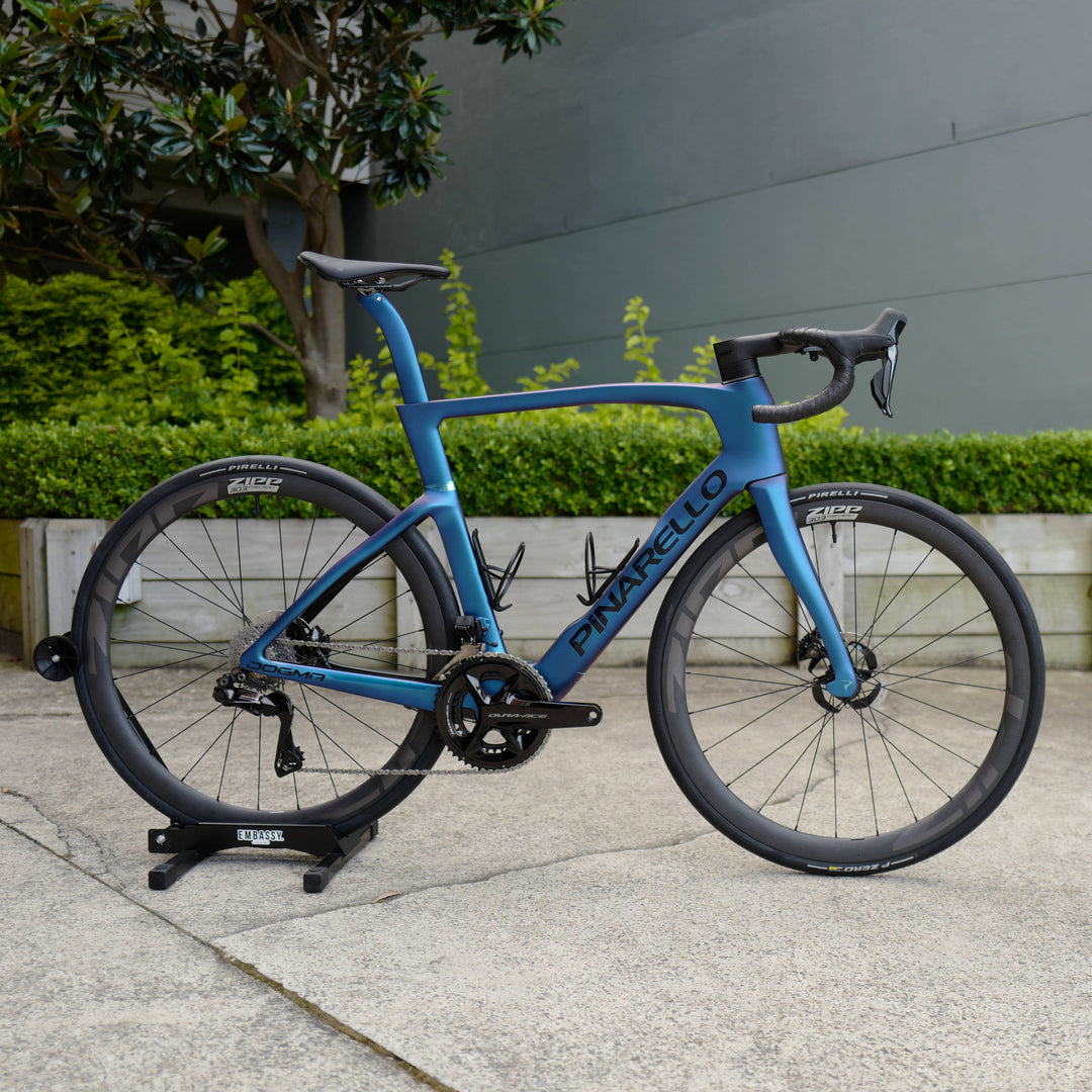 Dream Builds 02 | Pinarello Dogma F 2025 Luxter Blue