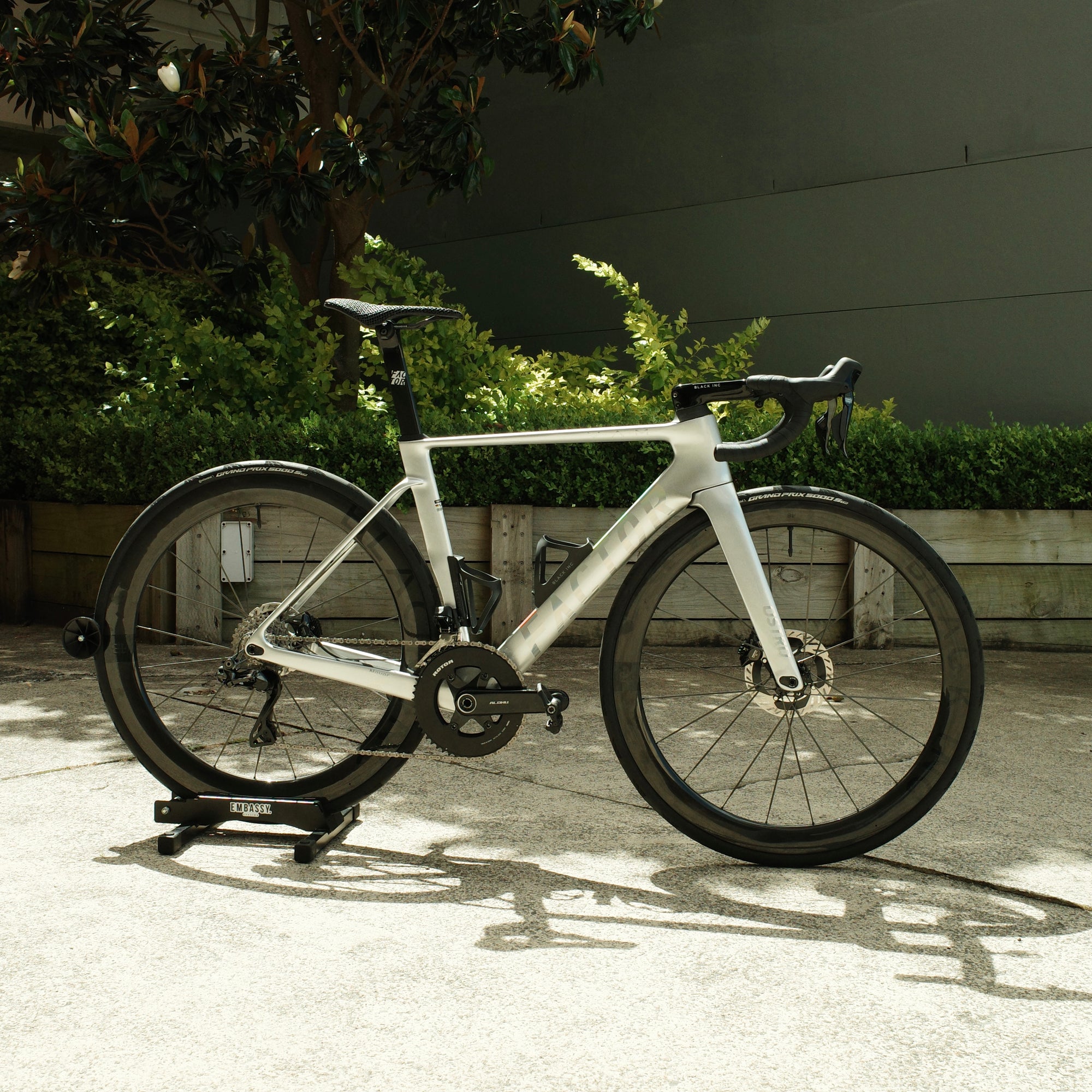 Dream Builds 04 | Factor Ostro Vam V2