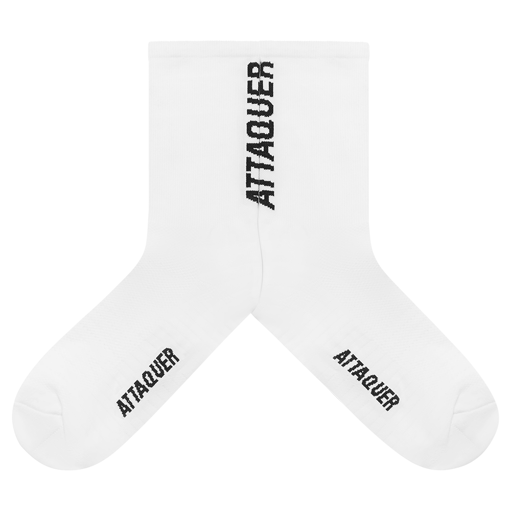 Attaquer Vertical Logo Socks, White